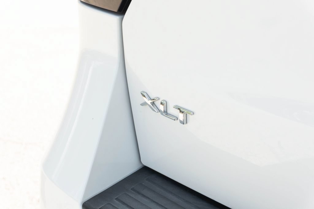 Used 2024 Ford Expedition Max XLT RWD image 12