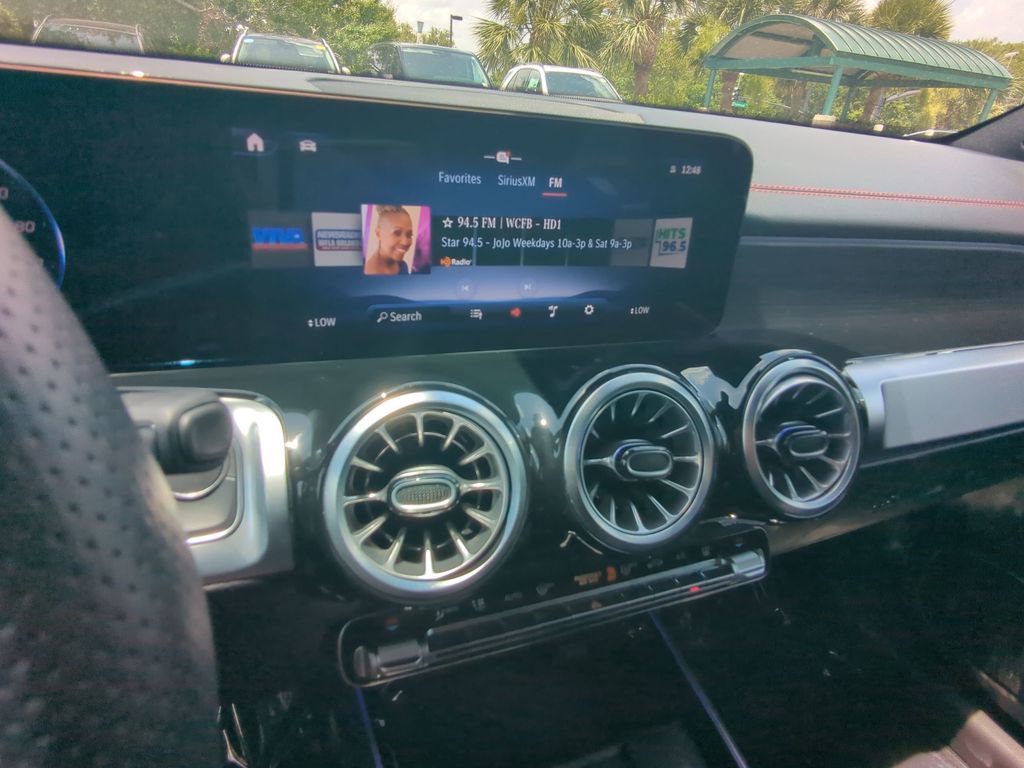 Used 2024 Mercedes-Benz EQB 250+ image 6