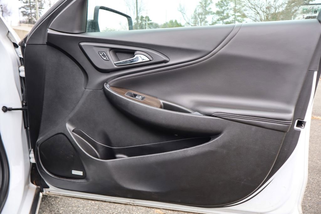 Used 2024 Chevrolet Malibu LT image 37