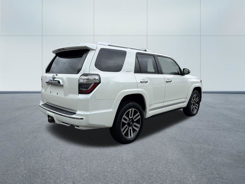 Used 2016 Toyota 4Runner Limited AWD/4WD image 5
