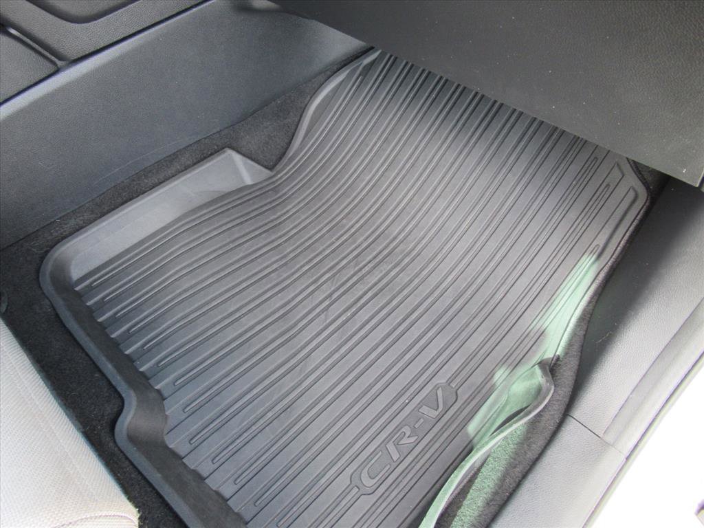 Used 2017 Honda CR-V LX image 11