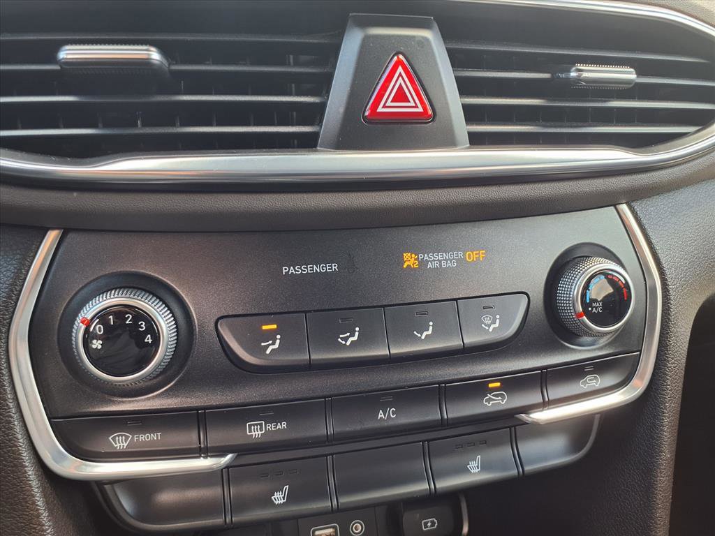 Used 2019 Hyundai Santa Fe SEL image 7