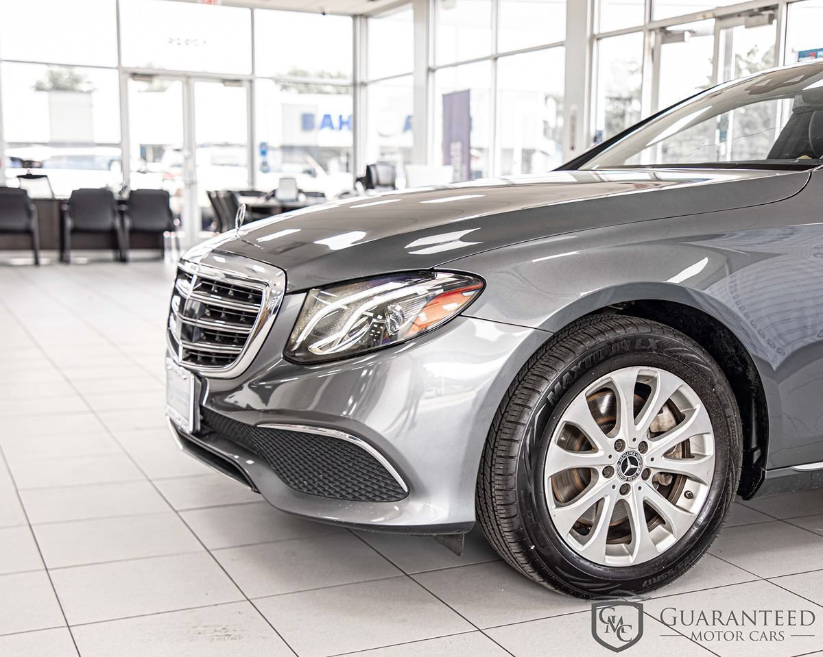 Used 2019 Mercedes-Benz E 300 4MATIC w/ Driver Assistance Package image 5