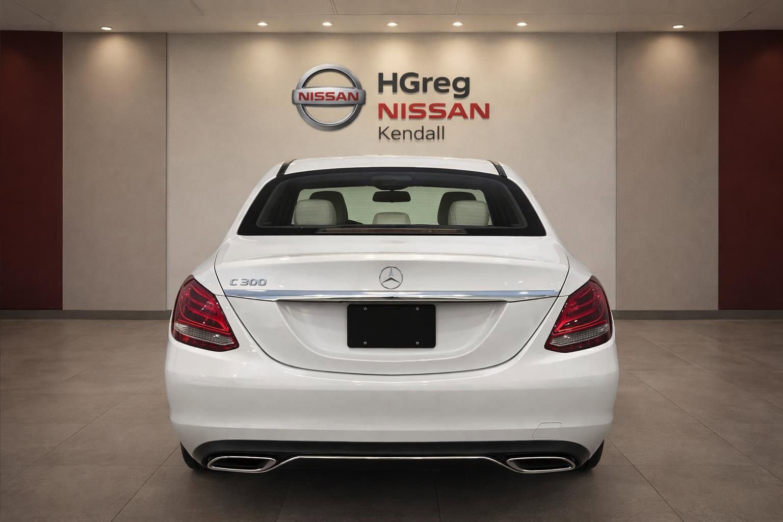 Used 2018 Mercedes-Benz C 300 Sedan image 6