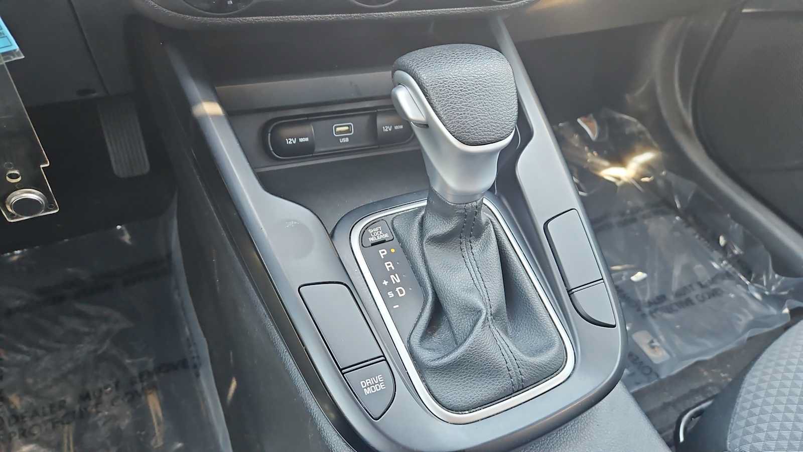 Used 2023 Kia Soul LX w/ Option Group 015 FWD image 21