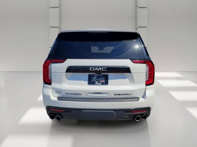 Used 2023 GMC Yukon XL Denali Ultimate AWD/4WD image 5