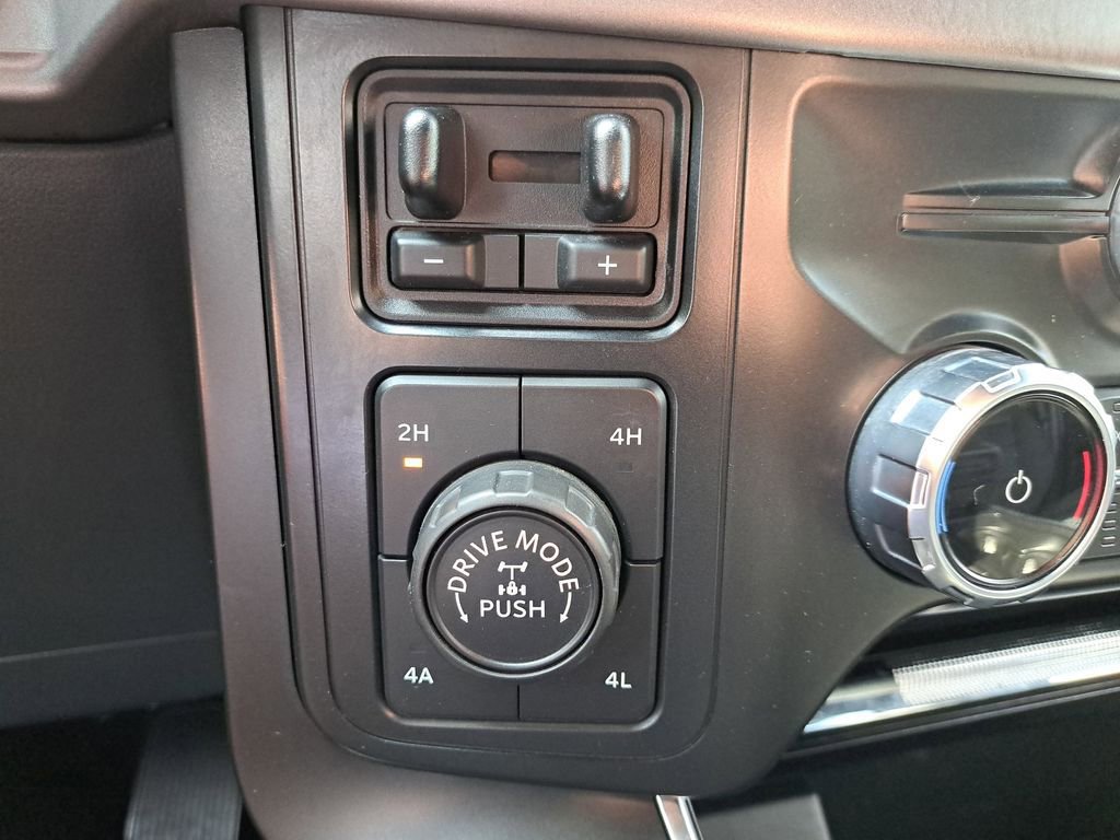 Used 2022 Ford F150 Raptor w/ Convenience Package image 29