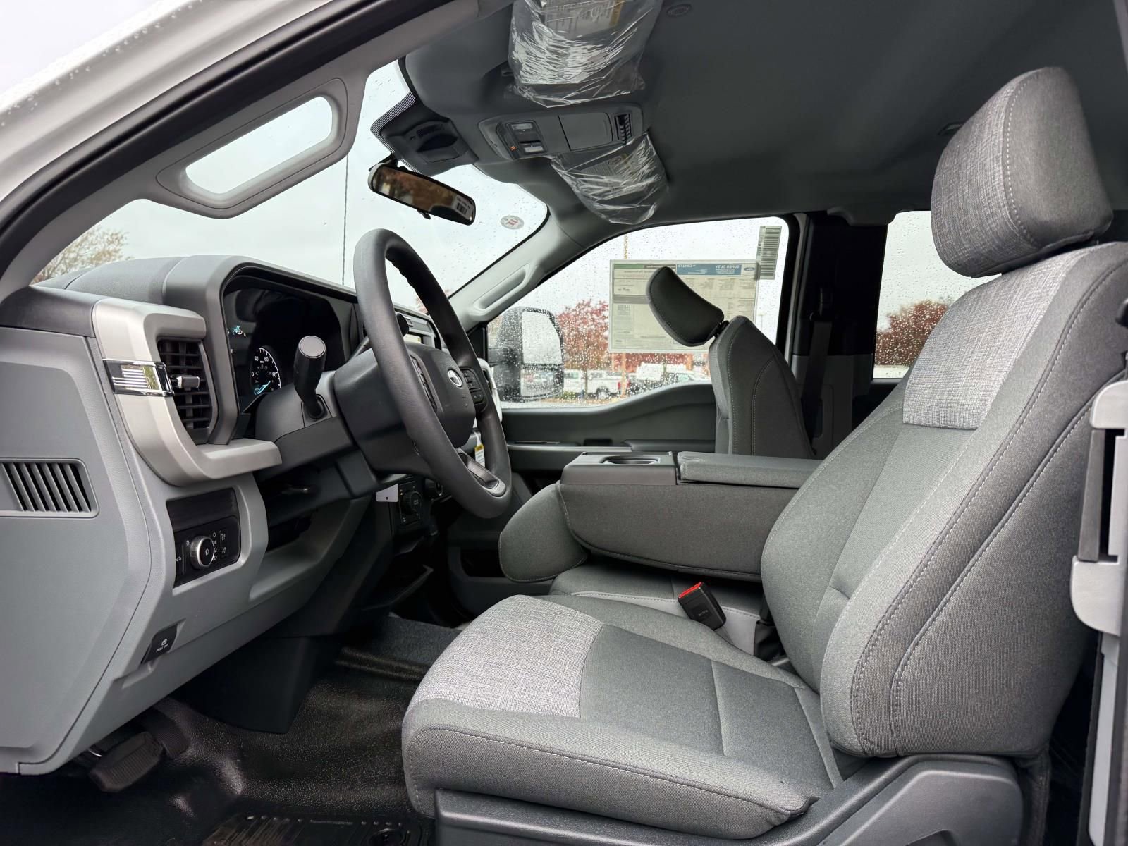 New 2026 Ford F350 XLT image 9