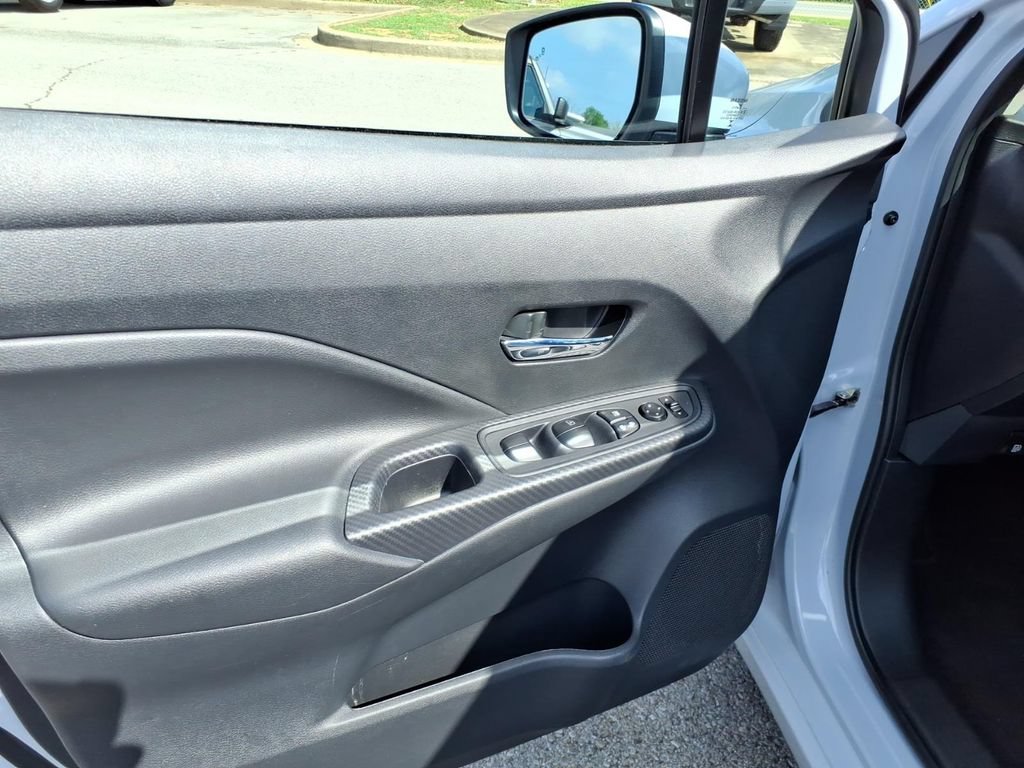 Certified 2024 Nissan Versa SV w/ Trunk Package FWD image 3