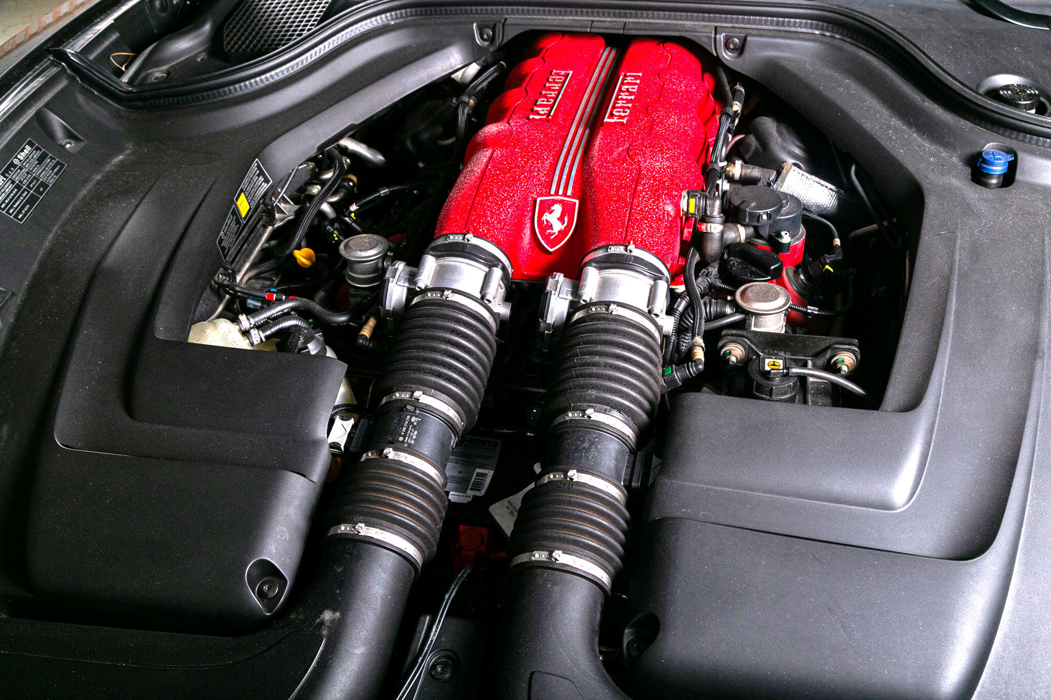 Used 2011 Ferrari California image 47