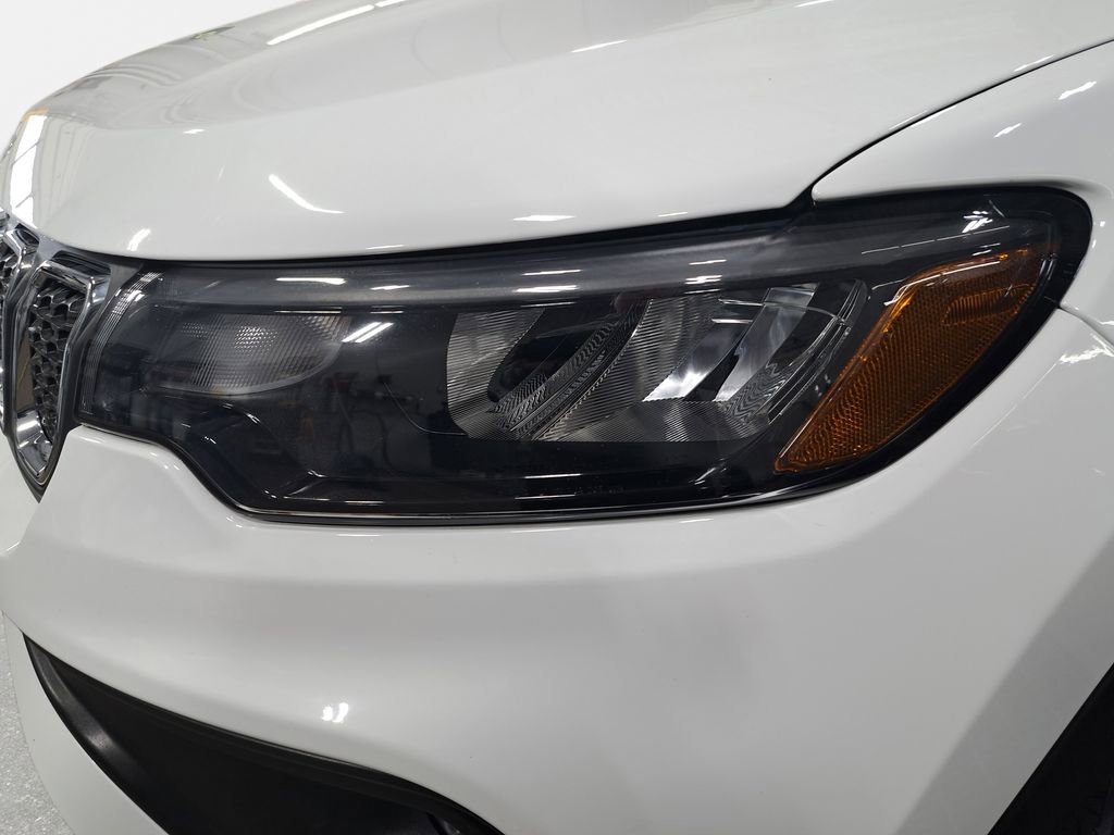 Certified 2023 Jeep Compass Latitude AWD/4WD image 29