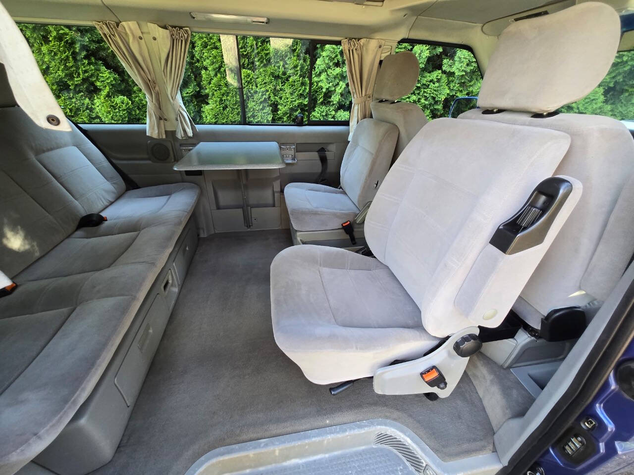 Used 1999 Volkswagen Eurovan MV FWD image 36