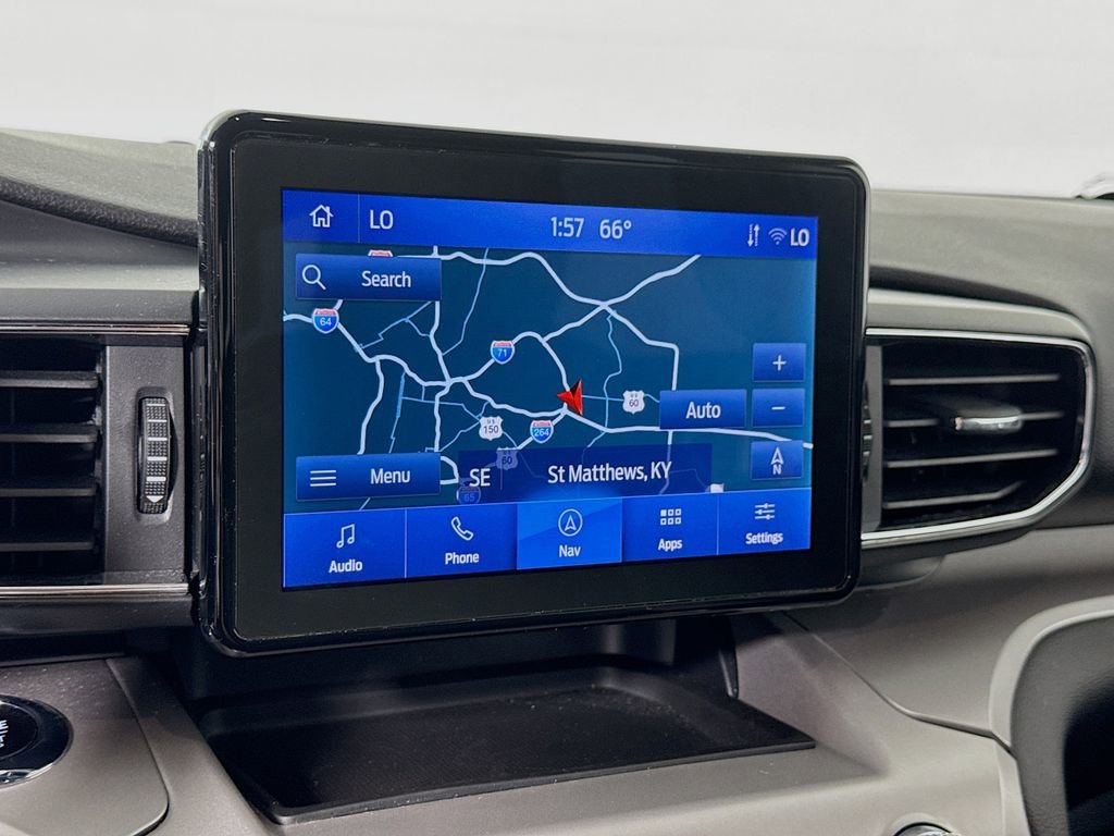 Certified 2023 Ford Explorer XLT w/ Equipment Group 202A image 4
