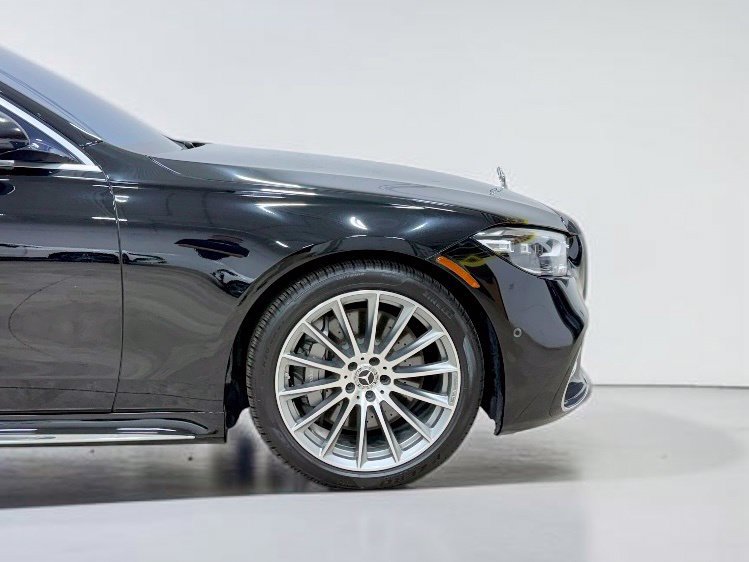 Used 2023 Mercedes-Benz S 580 4MATIC Sedan image 13