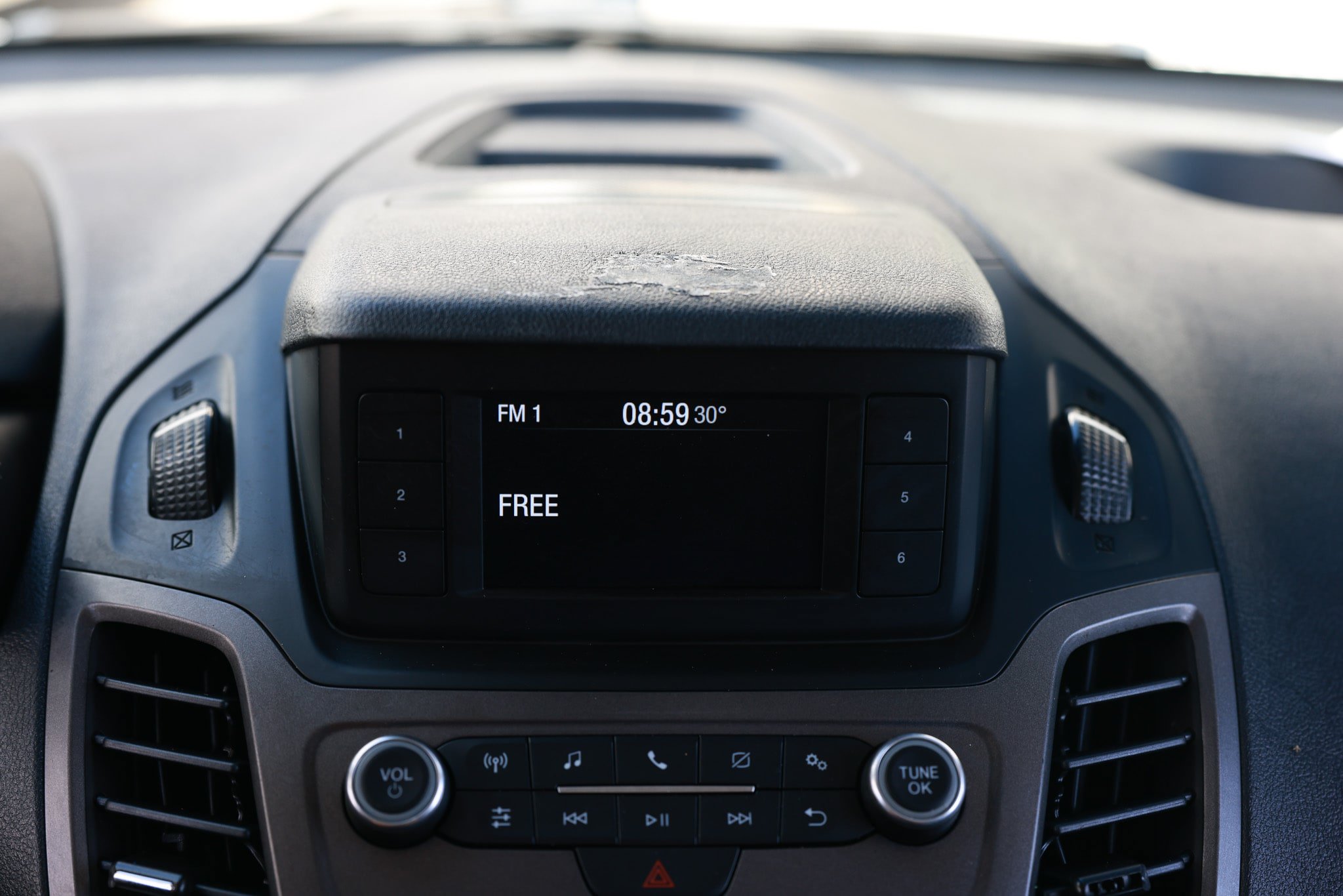 Used 2020 Ford Transit Connect XL FWD image 38