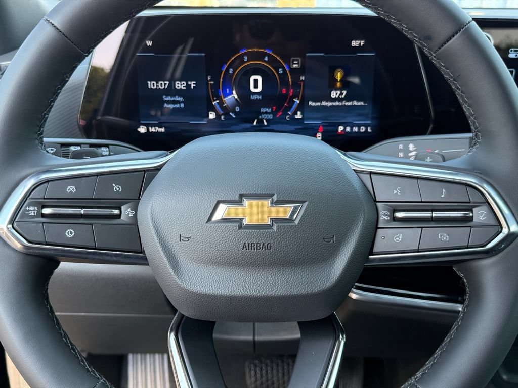 New 2027 Chevrolet Equinox LT w/ Convenience Package II FWD image 20
