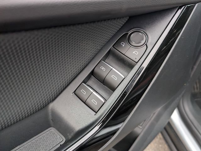 New 2026 Chevrolet Equinox RS w/ Convenience Package III image 15