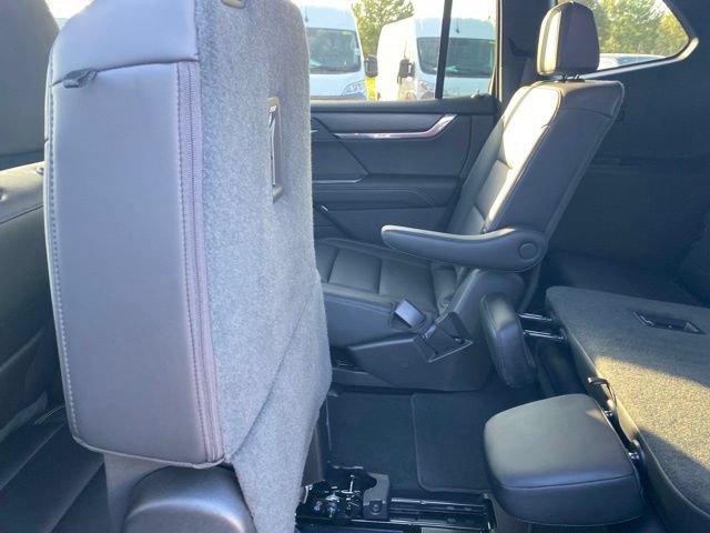Used 2024 GMC Acadia Elevation w/ Luxury Package FWD image 29