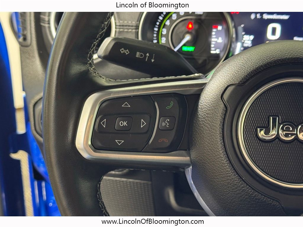 Used 2022 Jeep Wrangler Unlimited Sahara w/ Cold Weather Group image 27