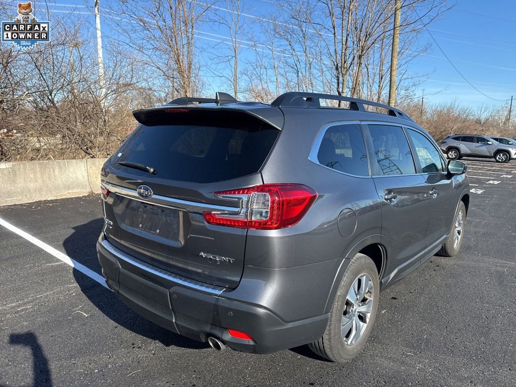 Used 2024 Subaru Ascent Premium w/ Convenience Package image 8