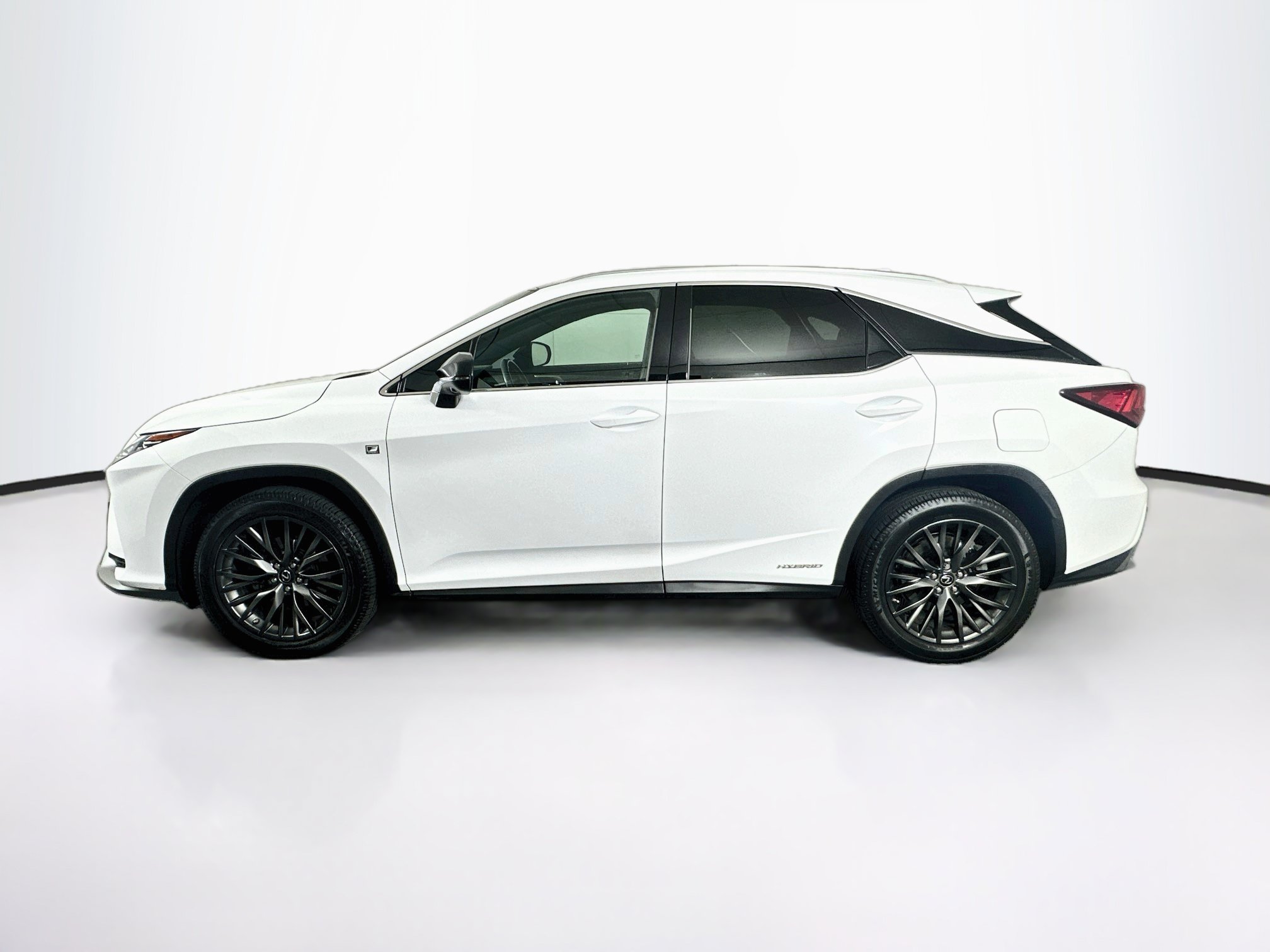 Used 2018 Lexus RX 450h F Sport w/ Accessory Package AWD/4WD image 4
