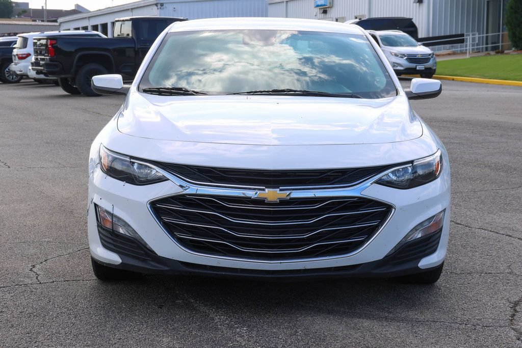 Used 2023 Chevrolet Malibu LT FWD image 2