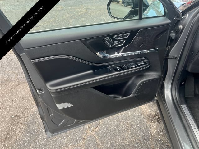 Certified 2023 Lincoln Corsair Reserve w/ Equipment Group 201A AWD/4WD image 13