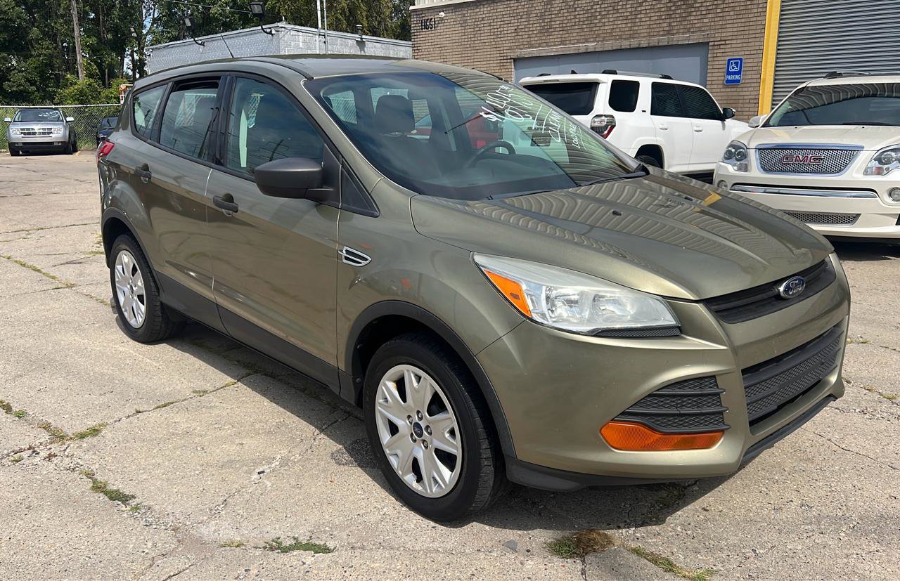 Used 2013 Ford Escape S FWD image 3