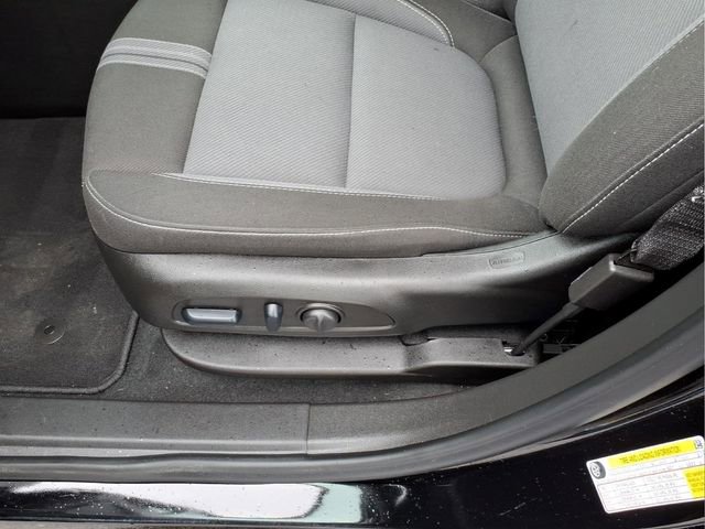 Used 2025 Chevrolet Blazer LT AWD/4WD image 18