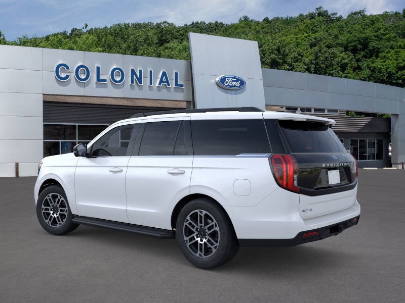 New 2025 Ford Expedition Active image 4