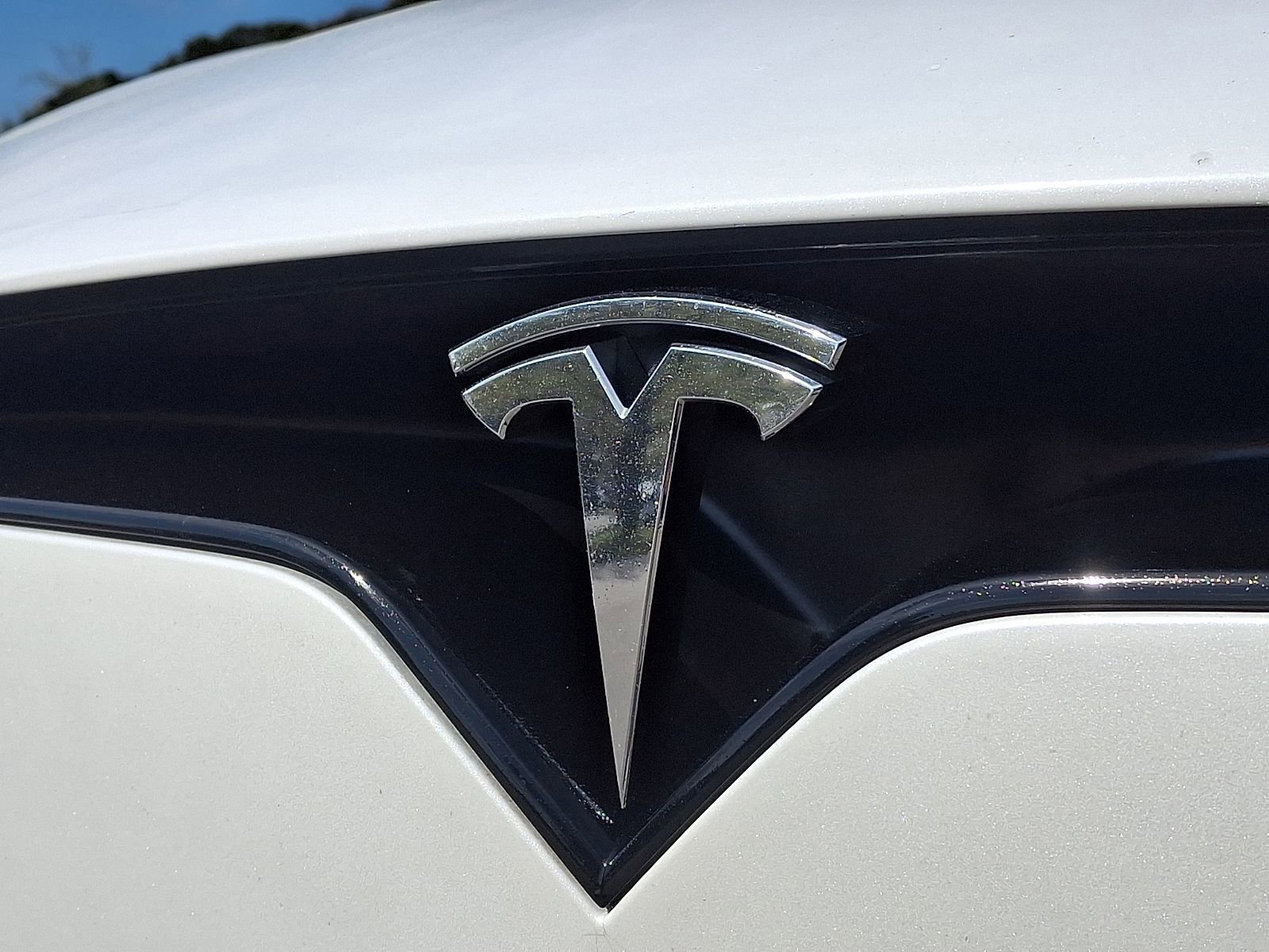 Used 2022 Tesla Model X AWD/4WD image 32