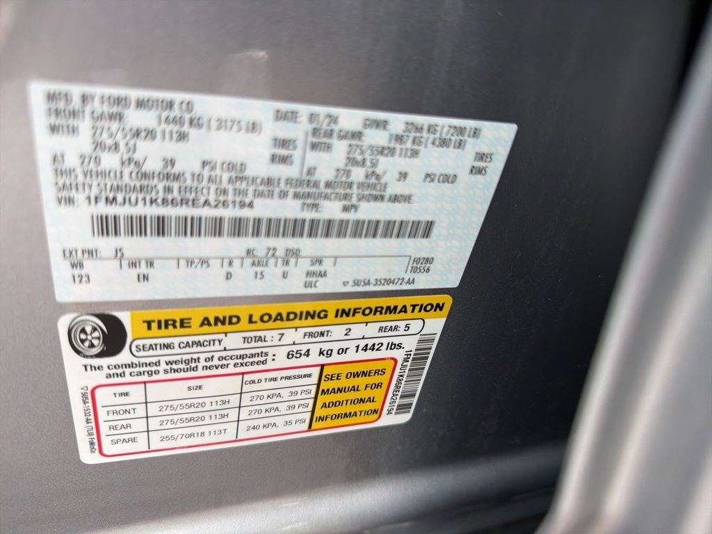 Used 2024 Ford Expedition Limited image 14