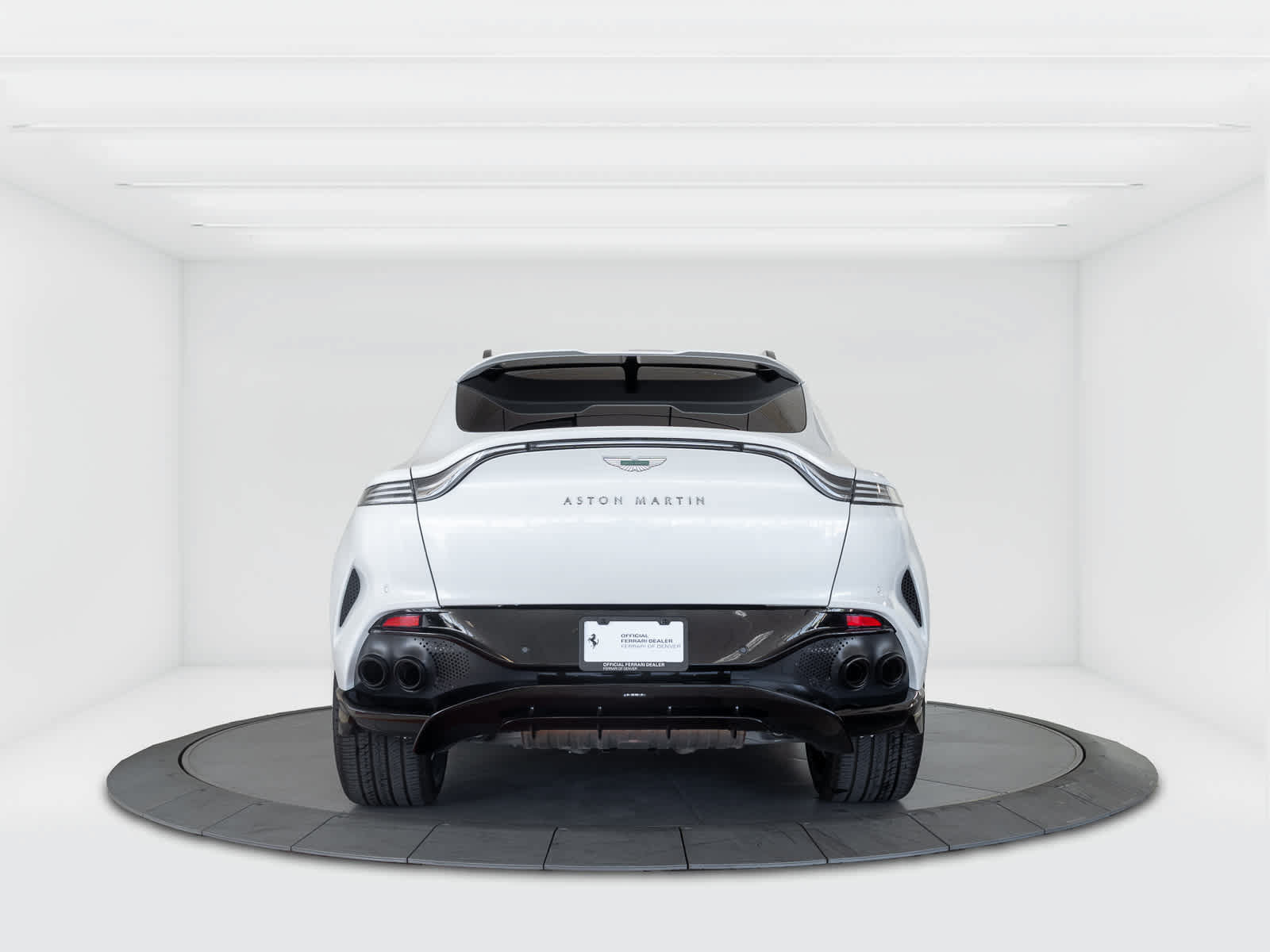 Used 2025 Aston Martin DBX 707 AWD/4WD image 4