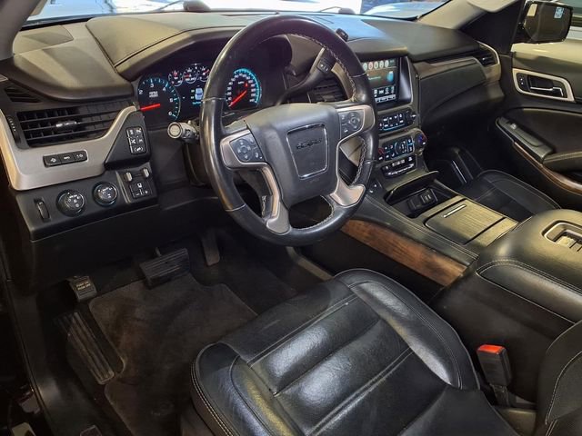 Used 2018 GMC Yukon Denali w/ Denali Ultimate Package AWD/4WD image 28