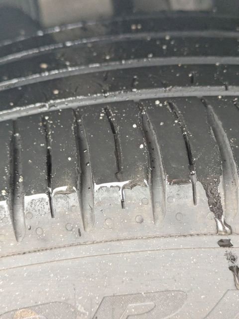 Used 2025 Volvo XC60 B5 Plus image 8