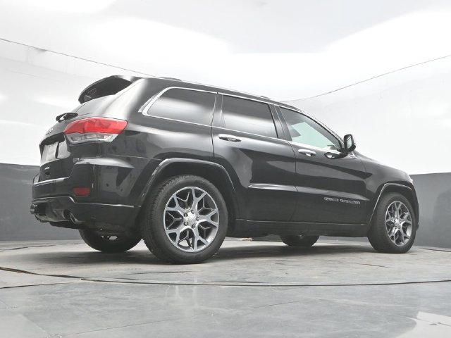 Used 2019 Jeep Grand Cherokee Overland AWD/4WD image 39