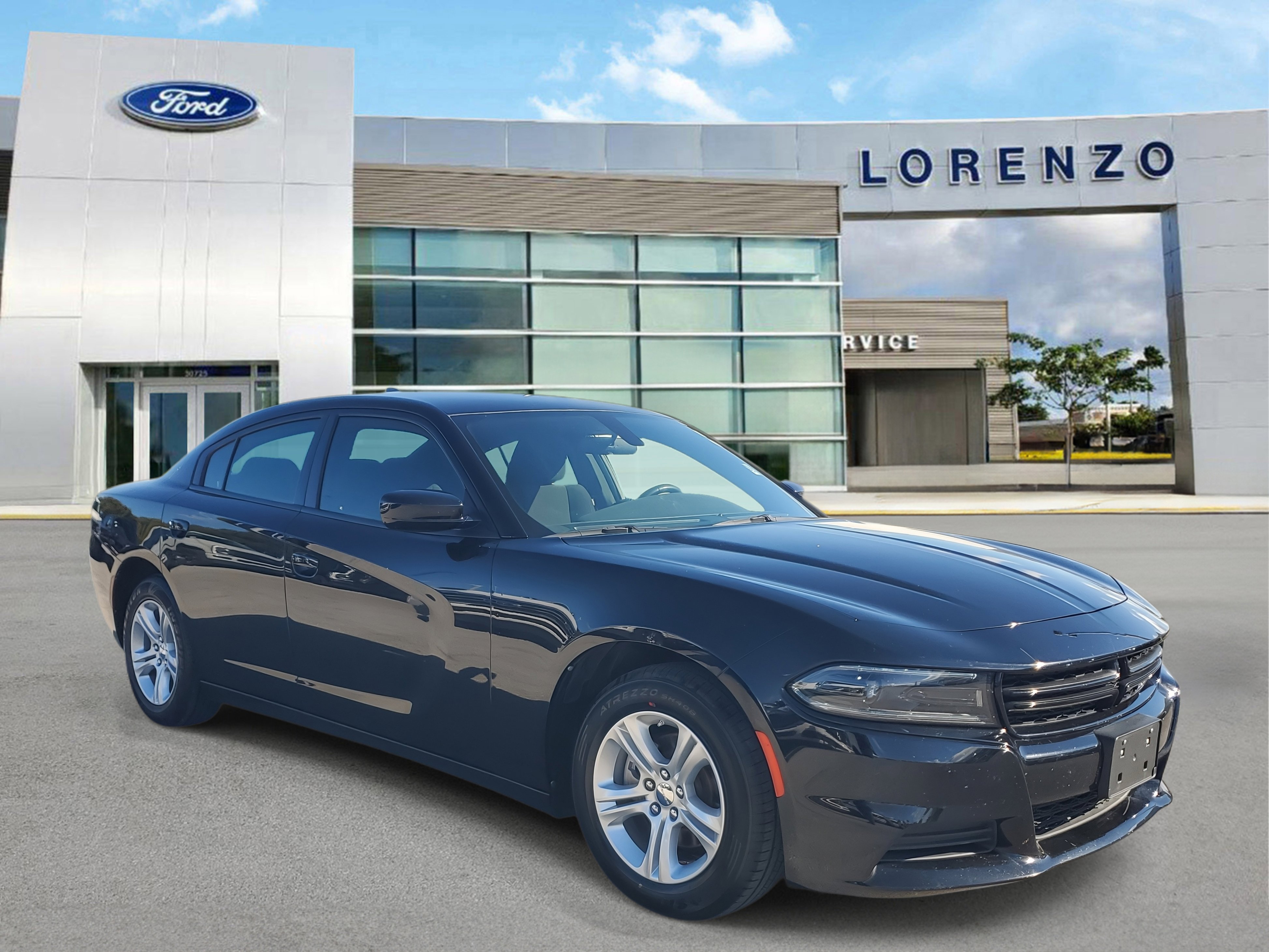 Used 2023 Dodge Charger SXT image 3