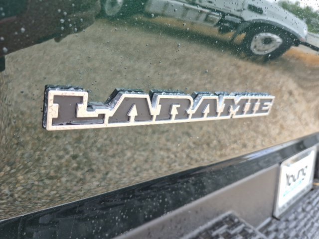 New 2026 RAM 1500 Laramie AWD/4WD image 11