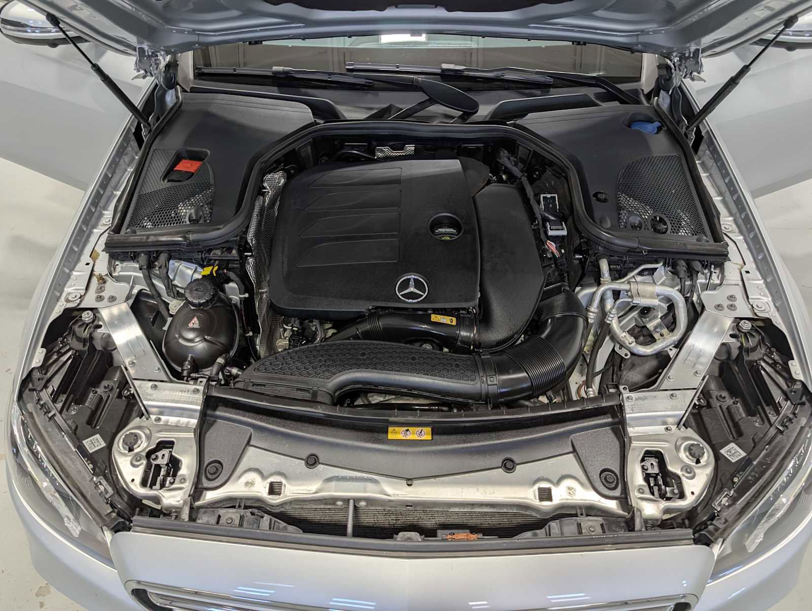 Certified 2020 Mercedes-Benz E 350 4MATIC Sedan image 14