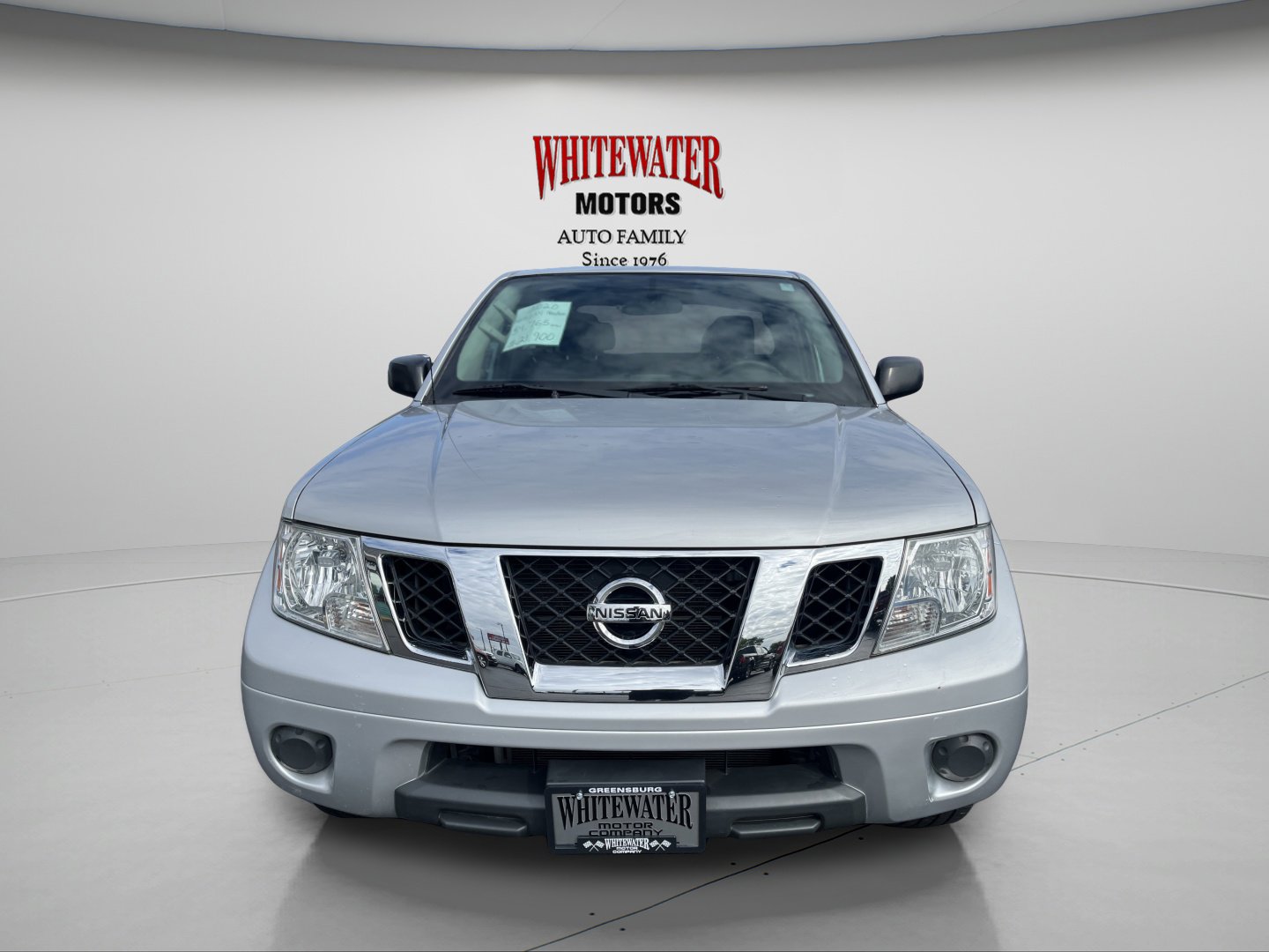 Used 2020 Nissan Frontier SV AWD/4WD image 2