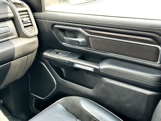 Used 2025 RAM 1500 Laramie AWD/4WD image 30