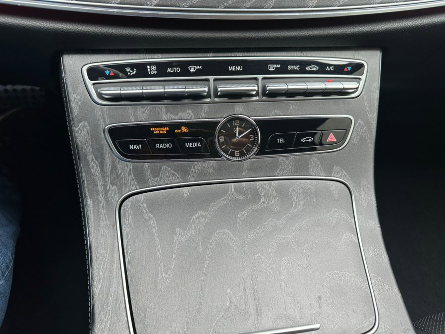 Used 2019 Mercedes-Benz CLS 53 AMG 4MATIC w/ Driver Assistance Package image 21