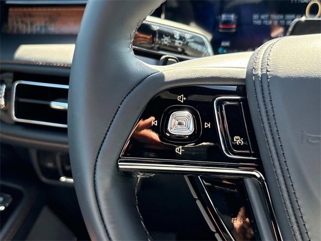 New 2025 Lincoln Aviator Black Label image 26