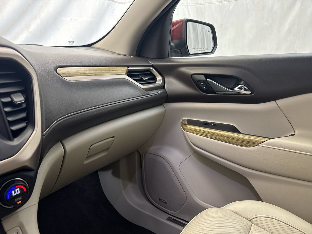 Certified 2018 GMC Acadia Denali AWD/4WD image 22