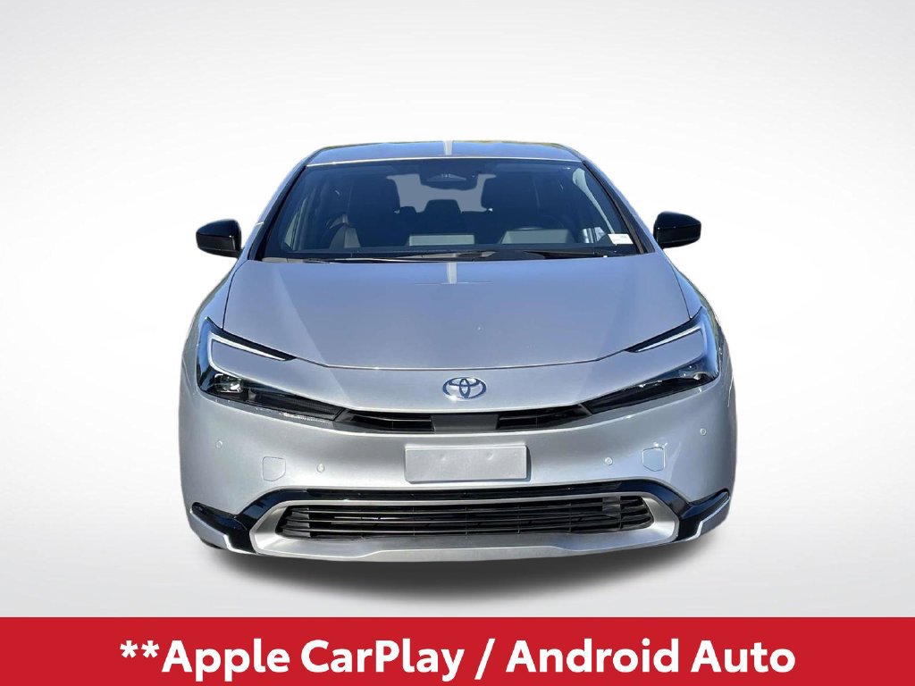 Used 2025 Toyota Prius Plug-In Hybrid FWD image 3