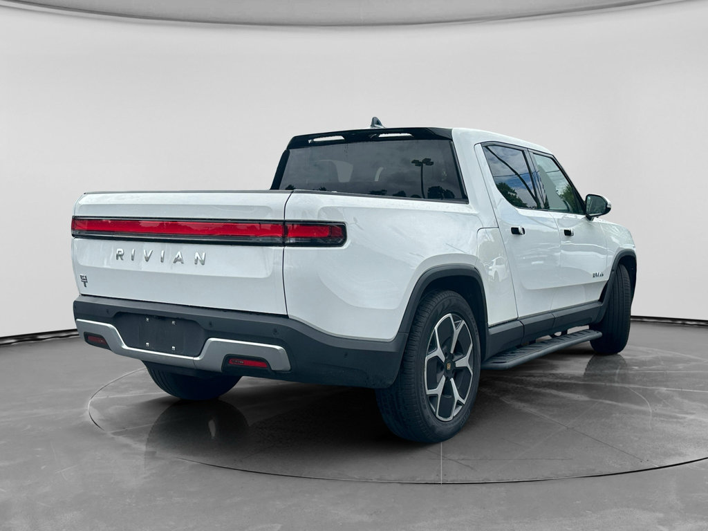 Used 2023 Rivian R1T Adventure Dual AWD/4WD image 2