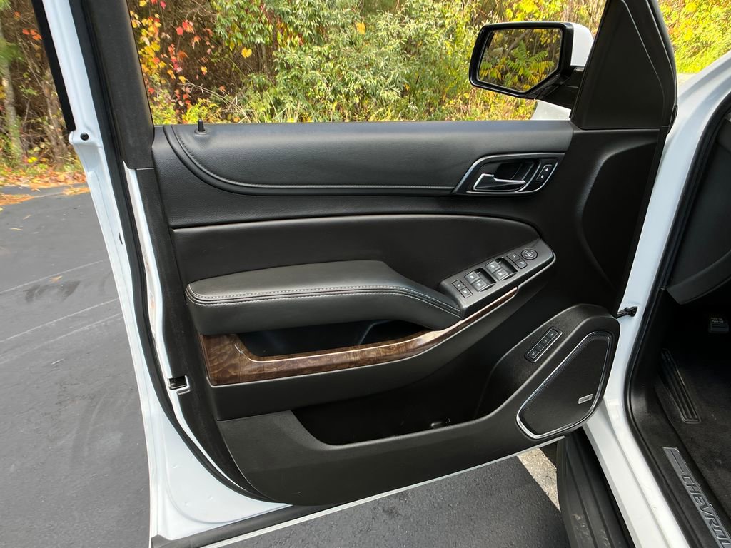 Used 2019 Chevrolet Tahoe LT image 10