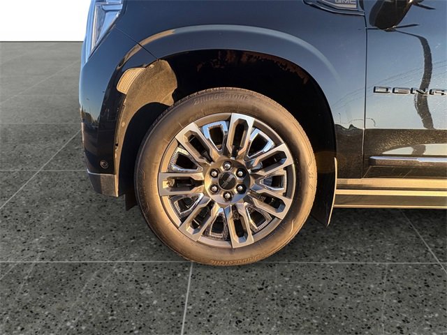 Used 2024 GMC Yukon Denali Ultimate image 14