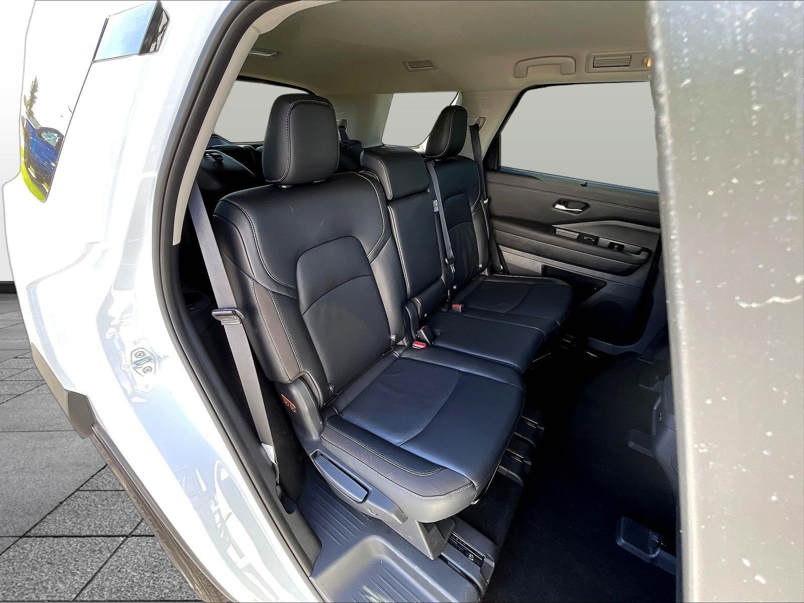 Certified 2025 Nissan Pathfinder SL AWD/4WD image 27