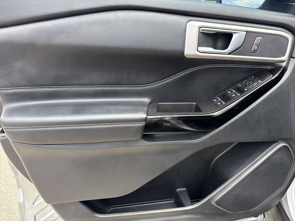 Used 2022 Ford Explorer ST w/ ST Street Pack RWD image 10
